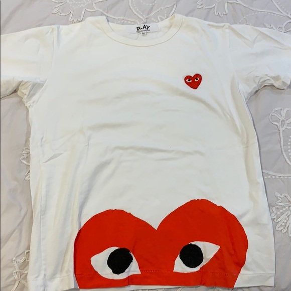Comme des Garcons Other - COMME DES GARÇONS PLAY red heart logo shirt size M